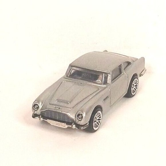 Hot Wheels Premium 2020 - Aston Martin DB5 1963 Fast & Furious / James Bond - Édition Limitée 1/64